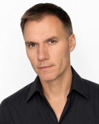Clinton Irey Headshot