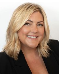 tracey-turner-owner-talentunlimited-talent-agency-kansas-city-bio